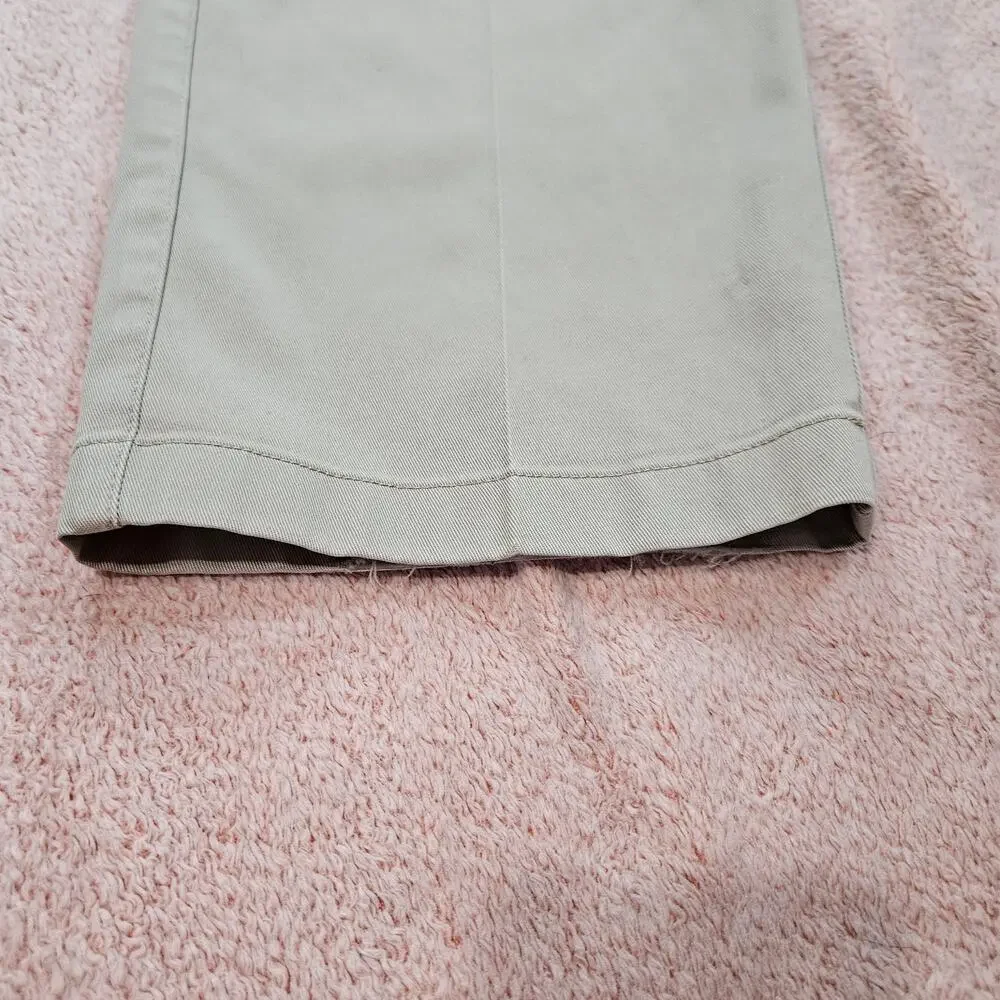 L.L.Bean Women's Pleated Chino Pants Khaki Size 8 Petite